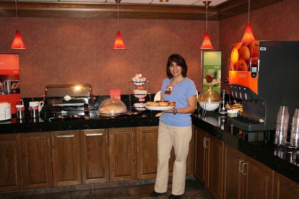 Hampton Inn & Suites Carson City Restoran foto