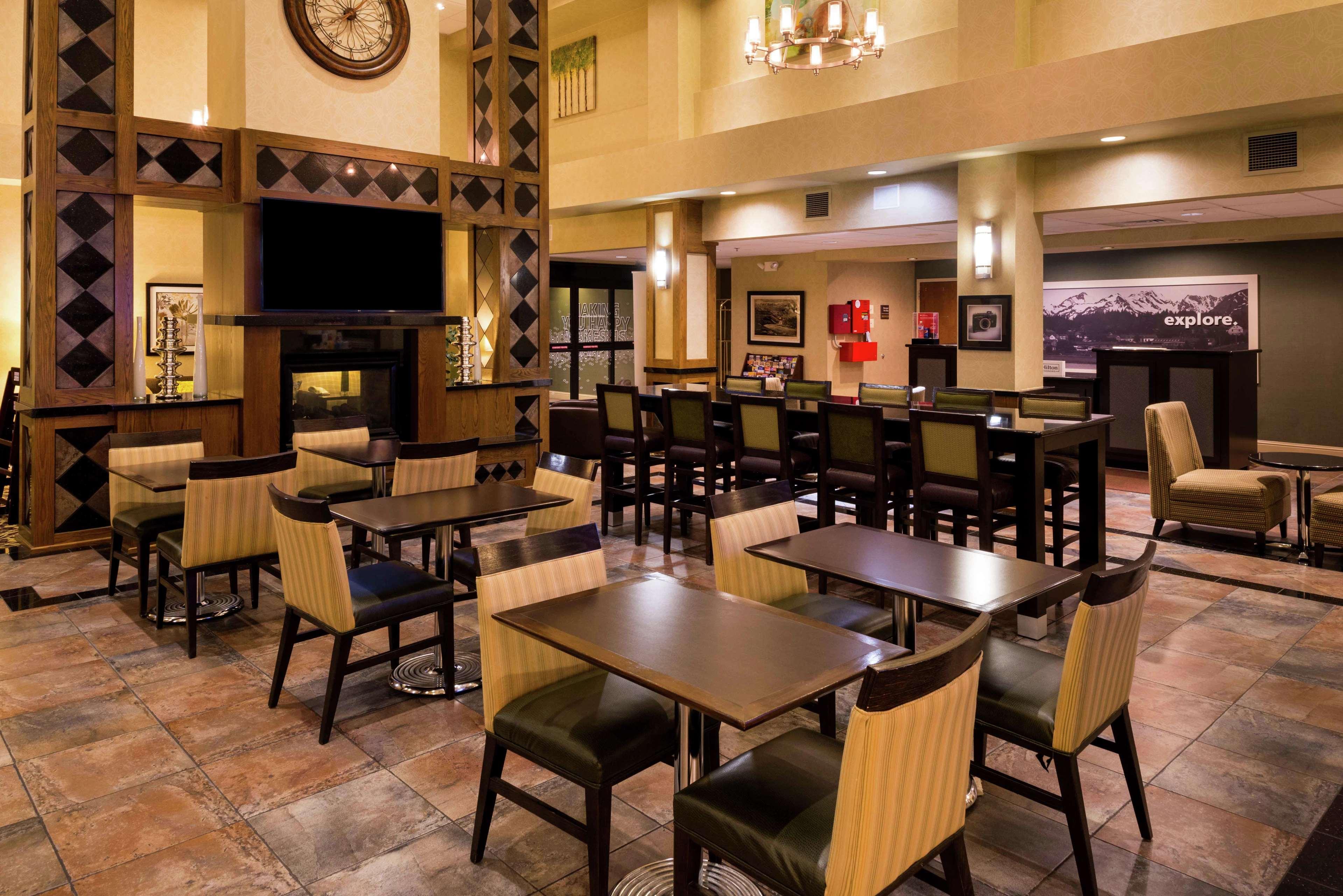 Hampton Inn & Suites Carson City Bagian luar foto