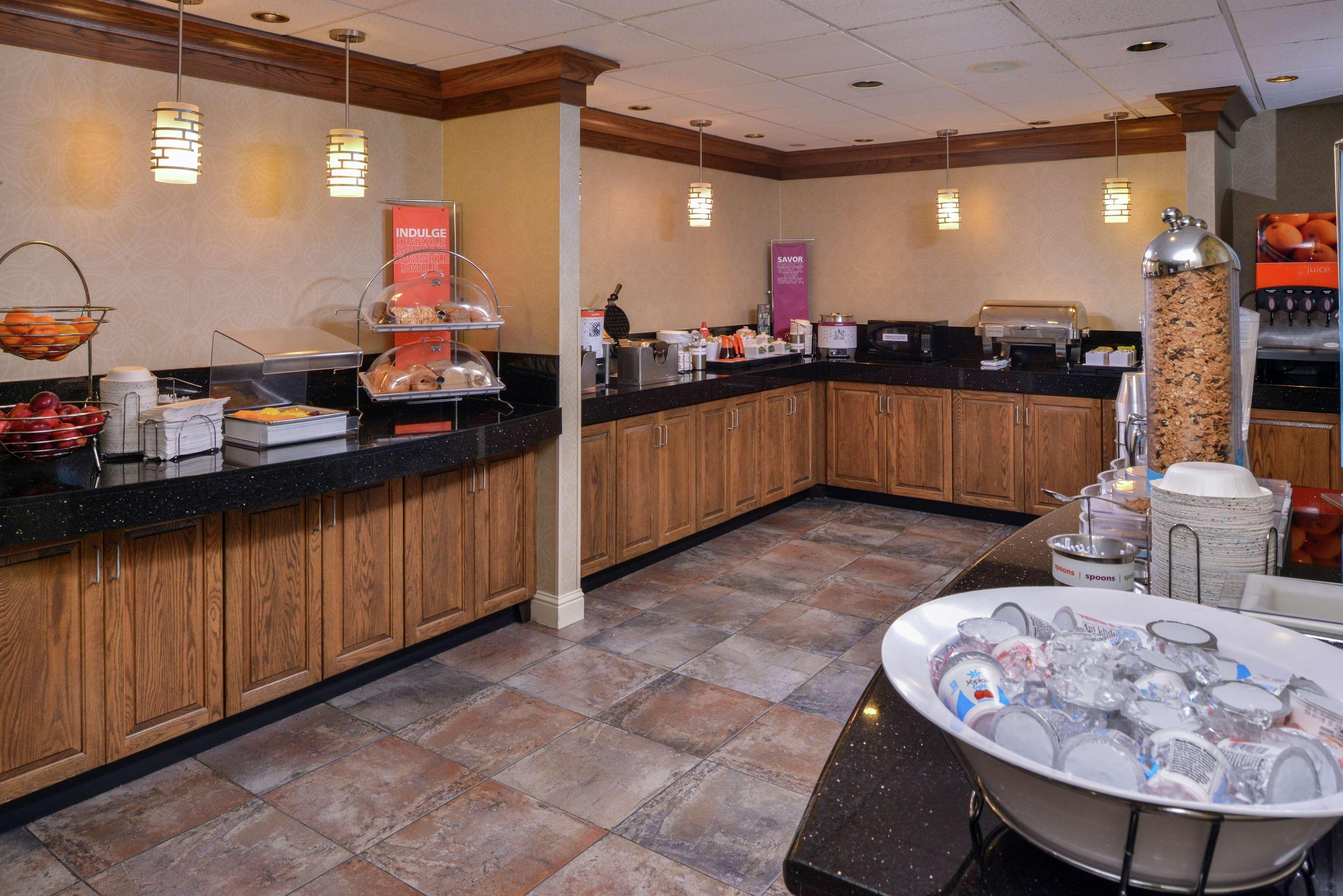 Hampton Inn & Suites Carson City Bagian luar foto