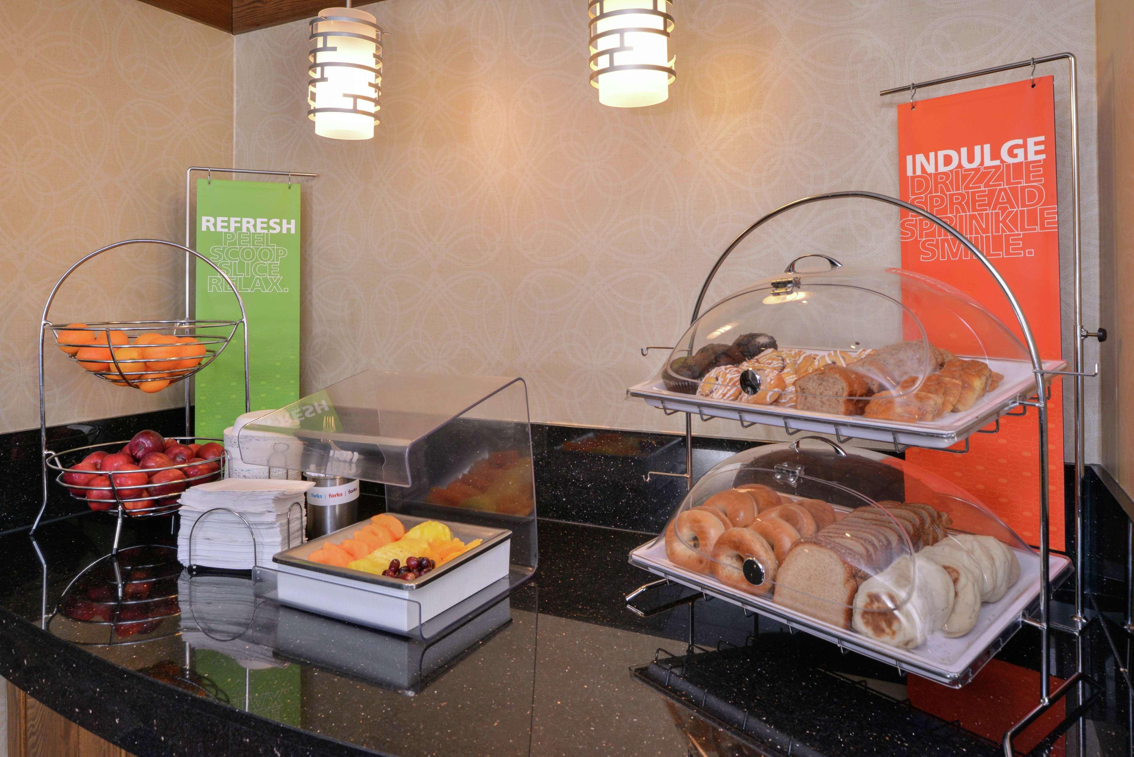 Hampton Inn & Suites Carson City Bagian luar foto