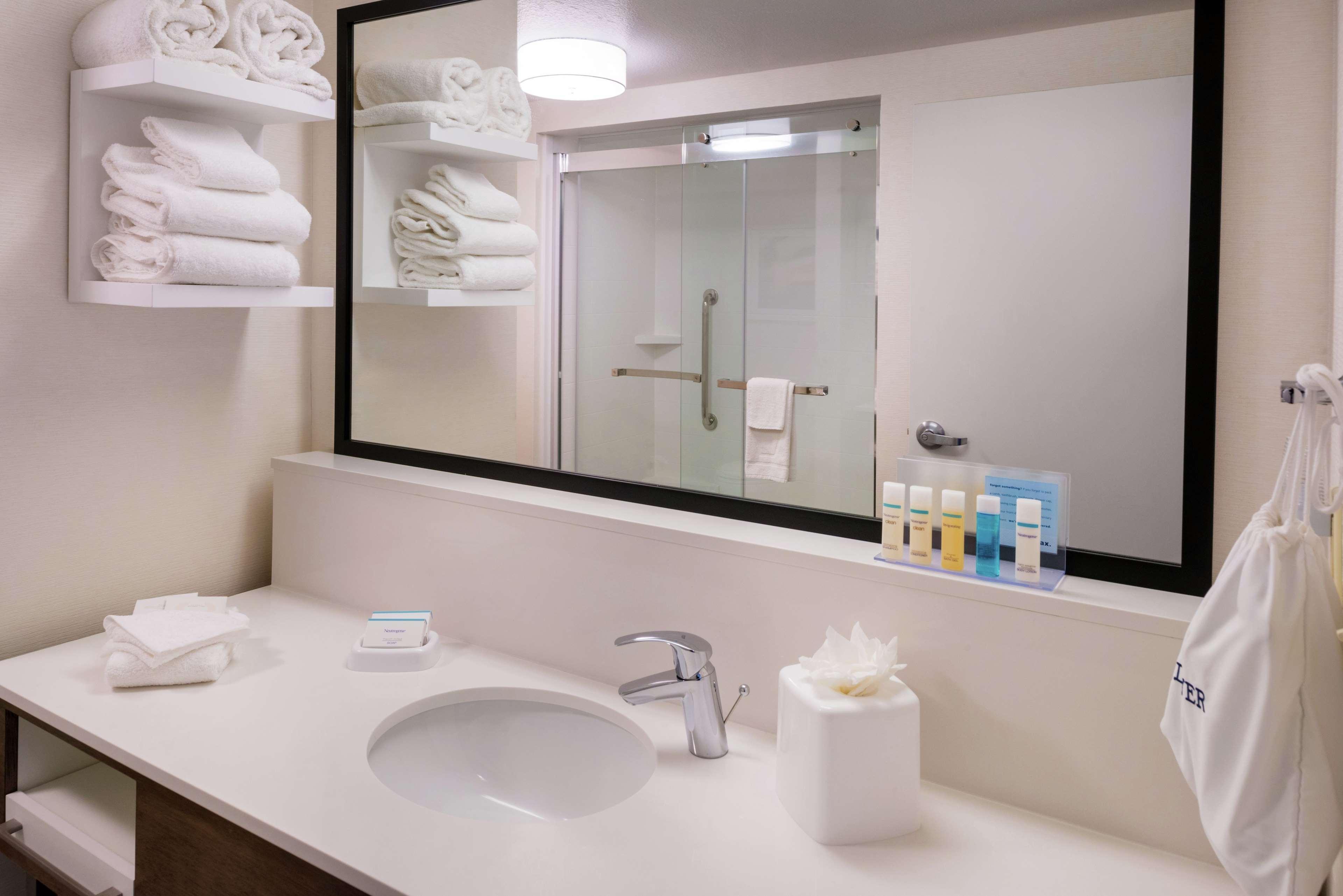 Hampton Inn & Suites Carson City Bagian luar foto