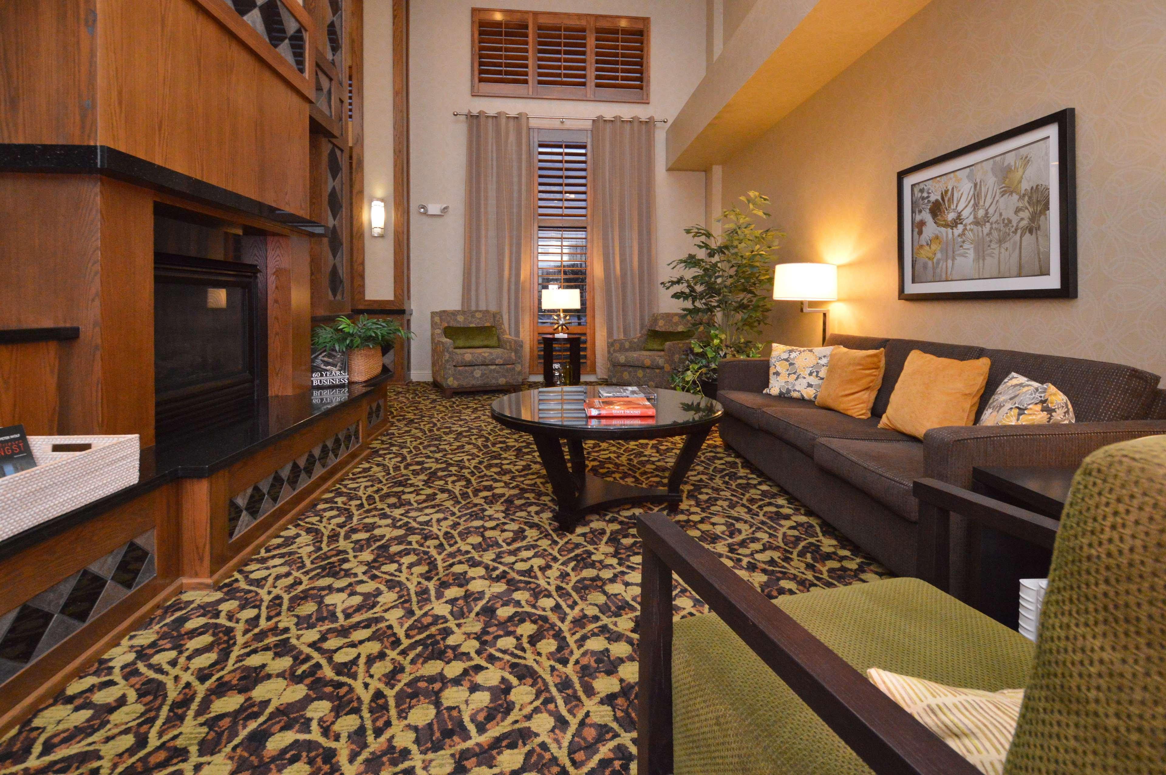 Hampton Inn & Suites Carson City Bagian luar foto
