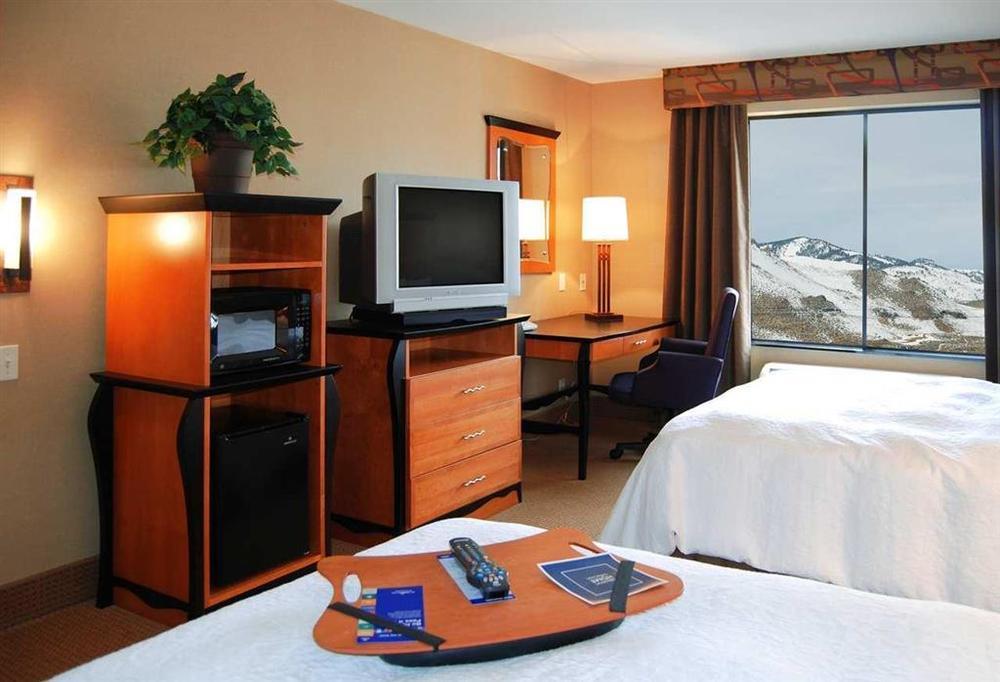 Hampton Inn & Suites Carson City Ruang foto