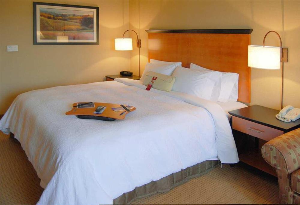 Hampton Inn & Suites Carson City Ruang foto